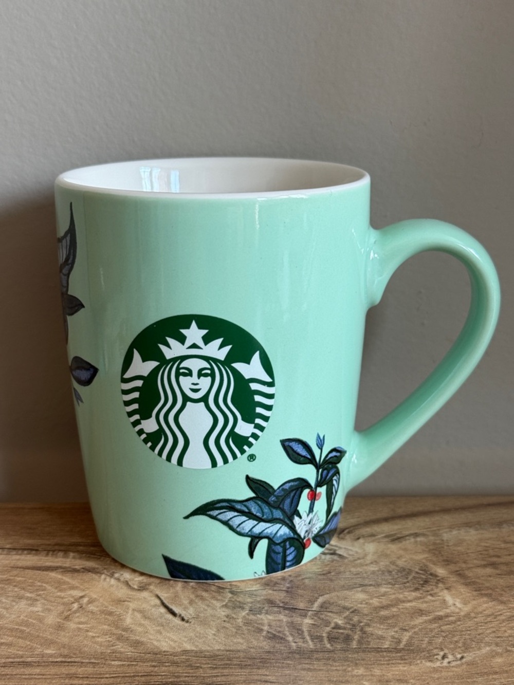 Starbucks Mint Green Ceramic Mug with Floral Siren Logo 2021 10 Ounces NWOT
